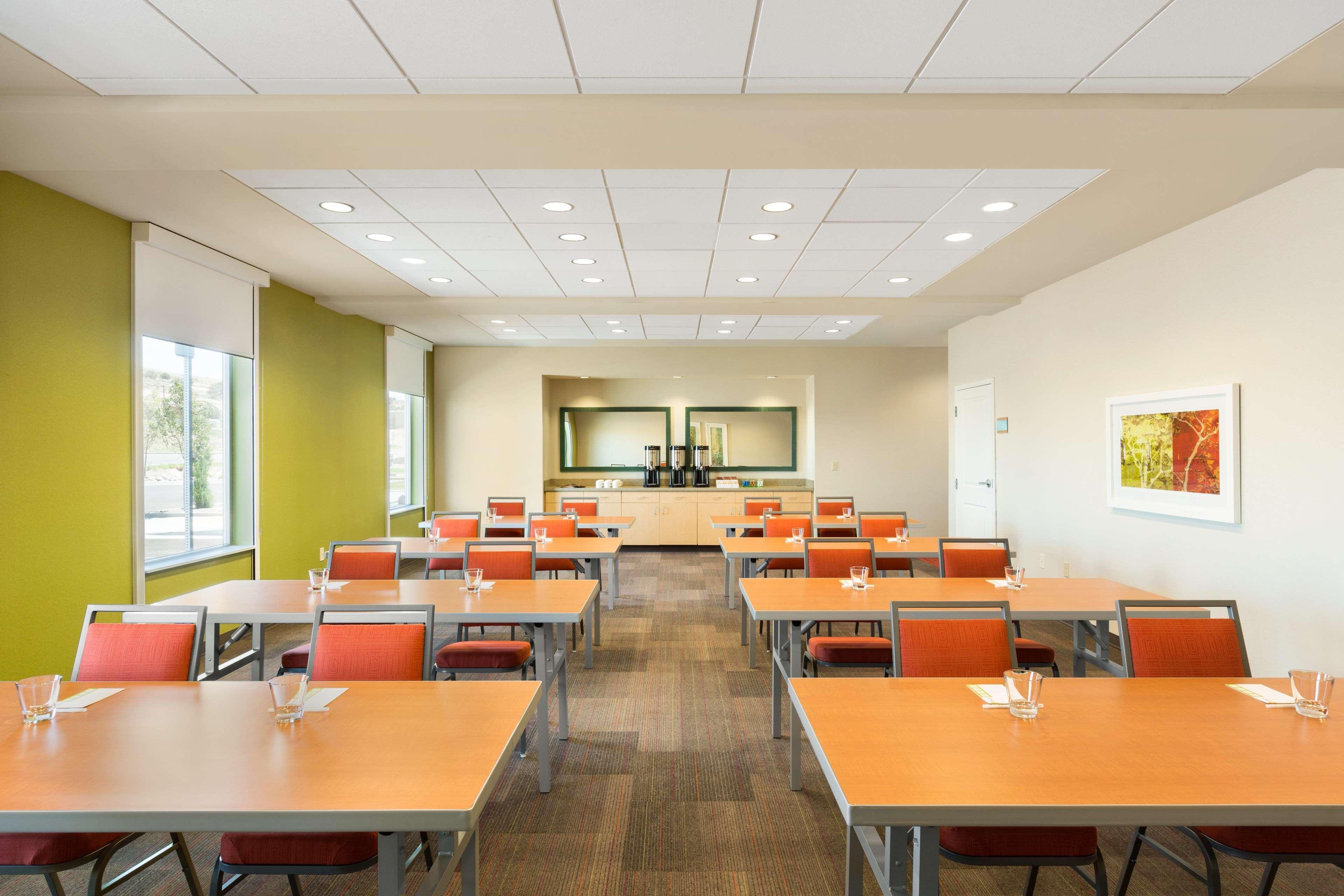 Home2 Suites By Hilton Farmington/Bloomfield Buitenkant foto